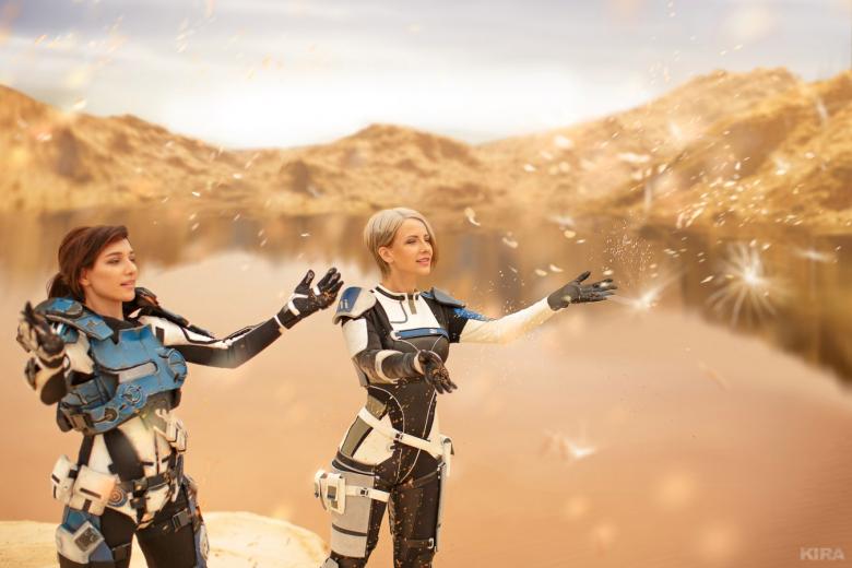 Cosplay - Шикарный косплей Сары и Коры из Mass Effect: Andromeda - screenshot 9