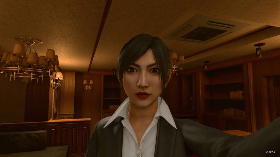Кадзуму Кирю, протагониста серии Yakuza, превратили в женщину - получи