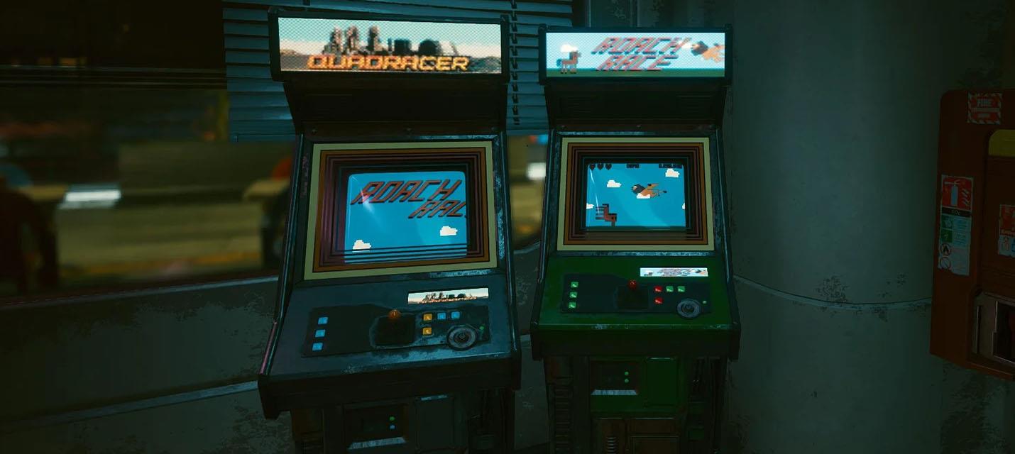 Изображение к В Cyberpunk 2077 появился аркадный автомат, но что-то пошло не так — Ви играет в него лёжа