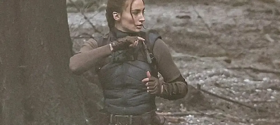 Съёмки сериала Tomb Raider приостановили после травмы Софи Тёрнер