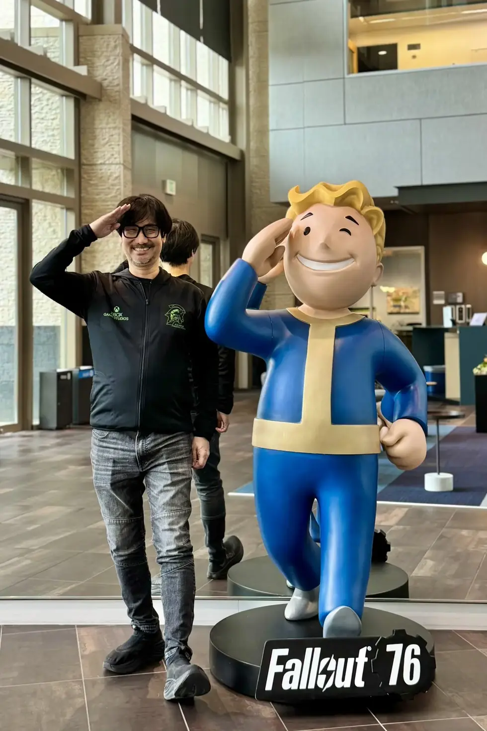 Хидео Кодзима побывал в офисах Valve и Microsoft в Сиэтле