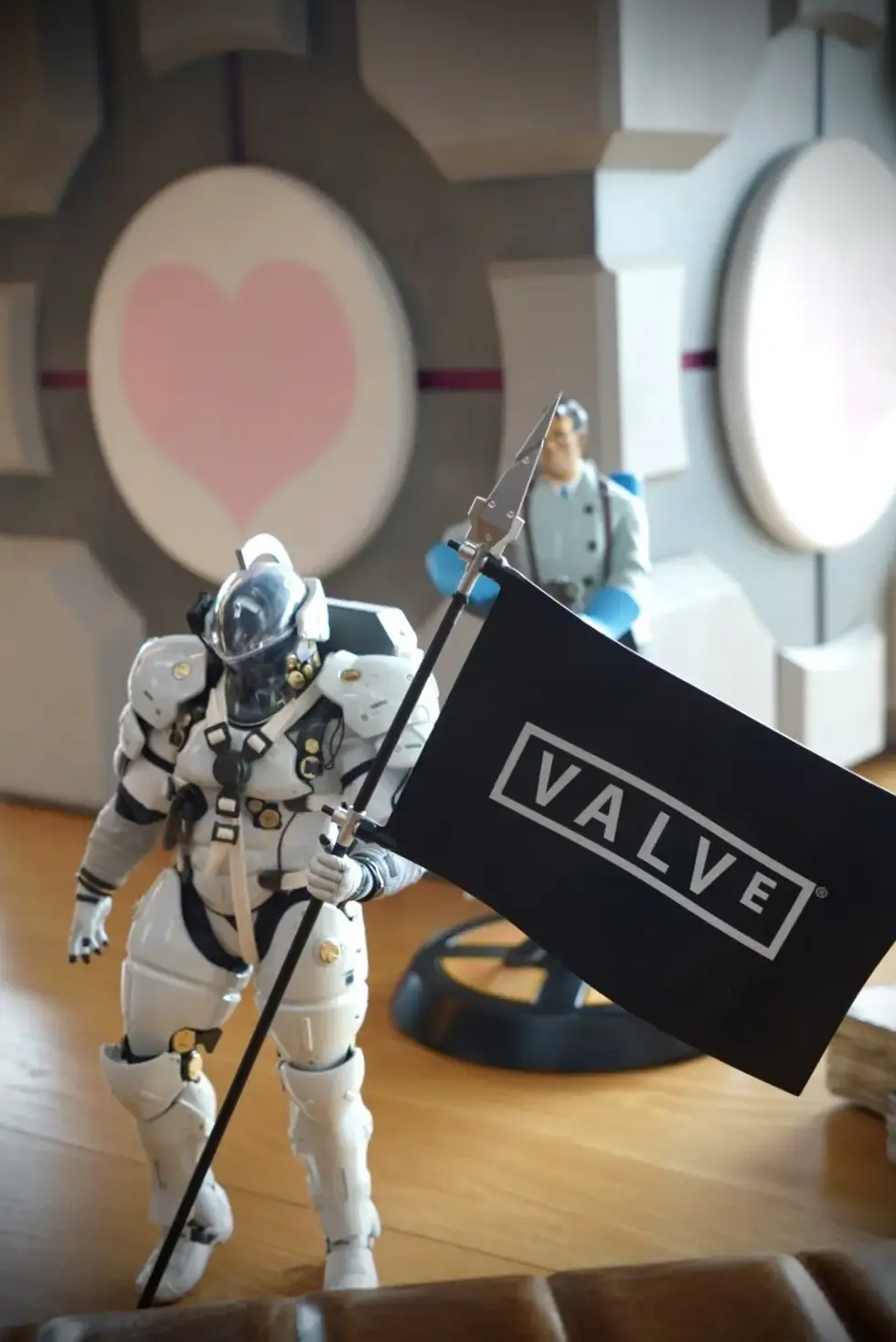 Хидео Кодзима побывал в офисах Valve и Microsoft в Сиэтле