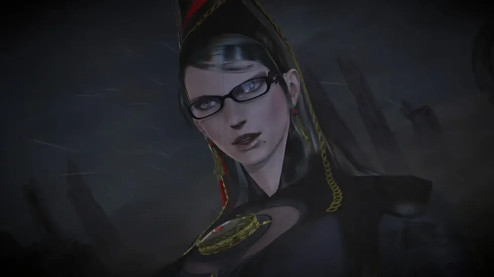 Байонетта из одноименной игры серии Devil May Cry в чёрном костюме с очками и золотыми украшениями